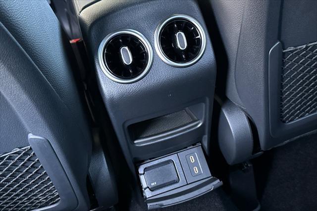 new 2025 Mercedes-Benz GLA 250 car, priced at $42,250