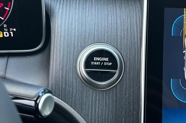 new 2025 Mercedes-Benz GLC 350e car, priced at $64,205