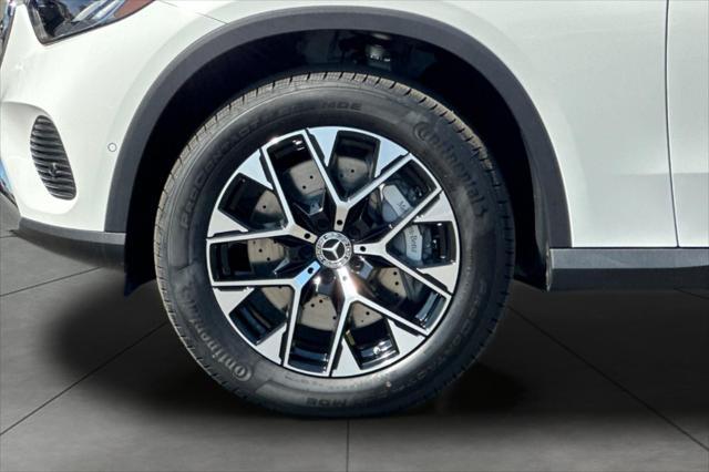 new 2025 Mercedes-Benz GLC 350e car, priced at $64,205