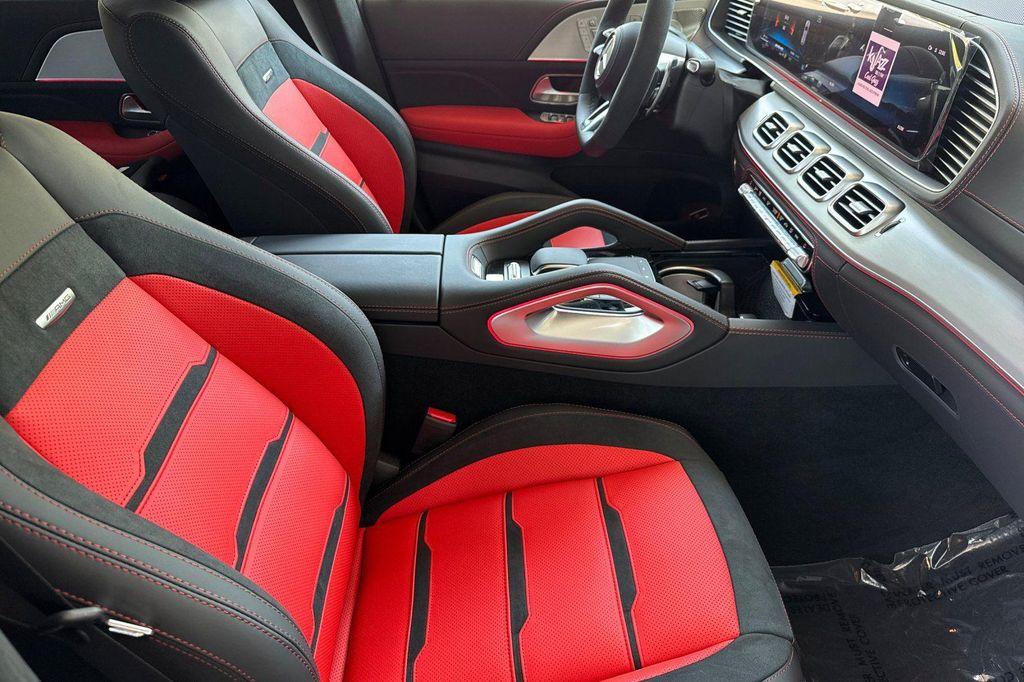 new 2025 Mercedes-Benz AMG GLE 63 car, priced at $125,879
