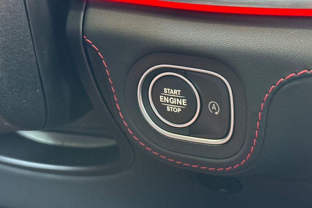 new 2025 Mercedes-Benz AMG GLE 63 car, priced at $125,879
