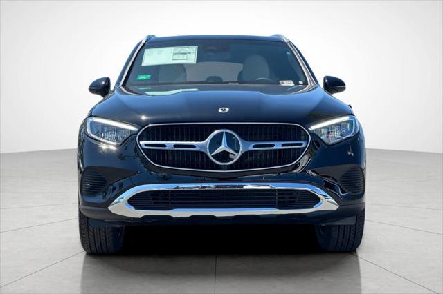 new 2025 Mercedes-Benz GLC 350e car, priced at $56,165