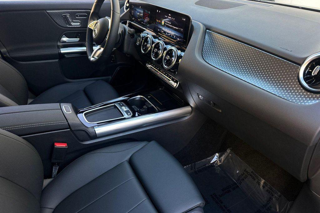 used 2026 Mercedes-Benz GLA 250 car, priced at $44,475