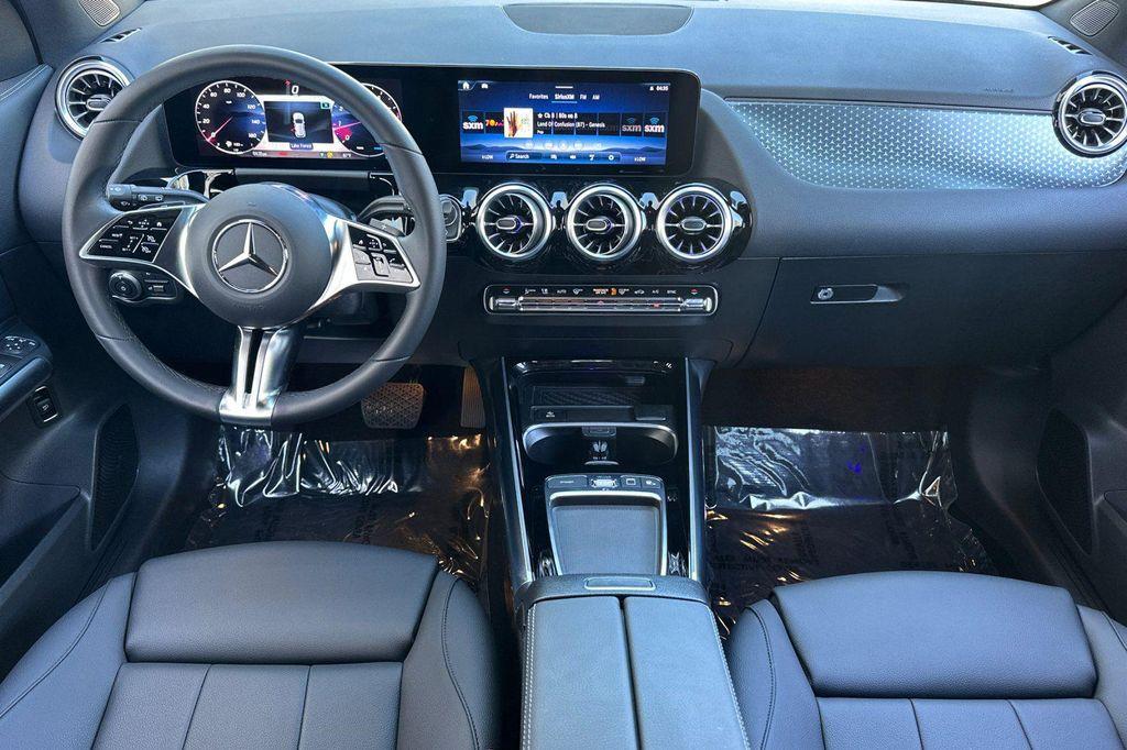 used 2025 Mercedes-Benz GLA 250 car, priced at $37,990