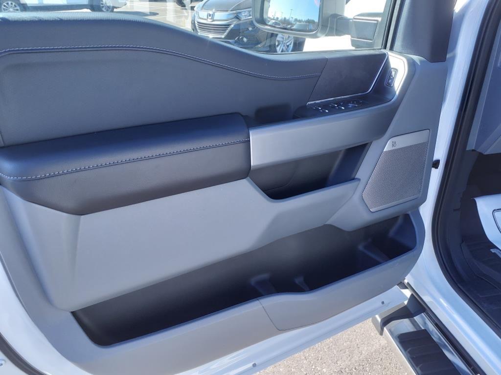 new 2025 Ford F-150 car, priced at $61,185