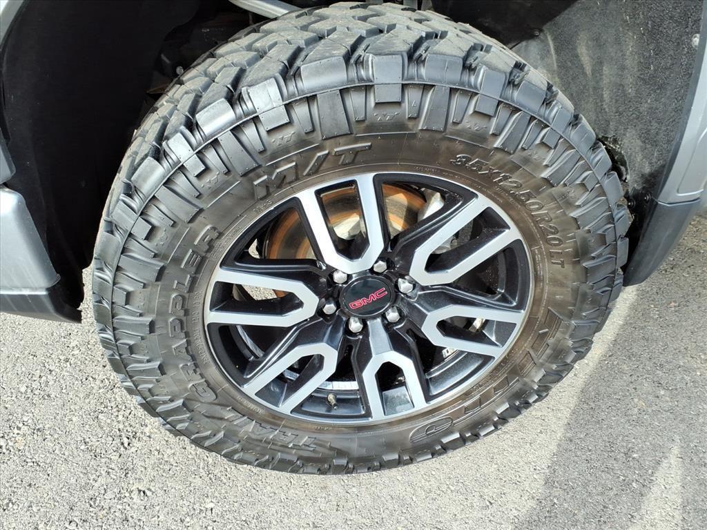 used 2023 GMC Sierra 1500 car, priced at $45,961