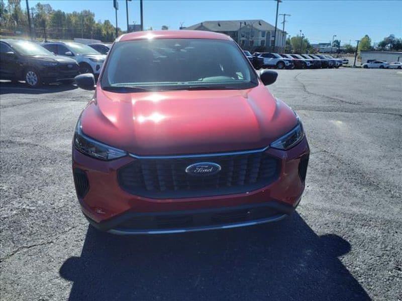 new 2025 Ford Escape car, priced at $29,123