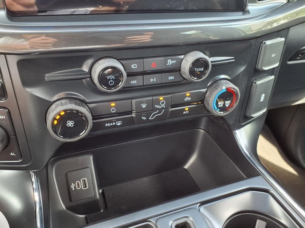 new 2025 Ford F-150 car, priced at $48,123