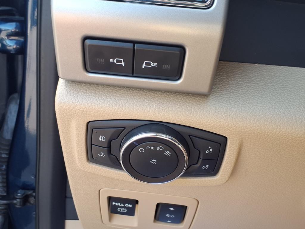 used 2019 Ford F-150 car, priced at $31,999