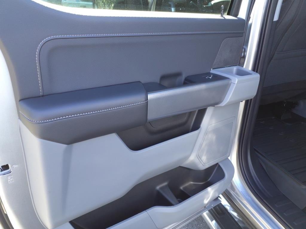 new 2024 Ford F-150 car, priced at $52,093
