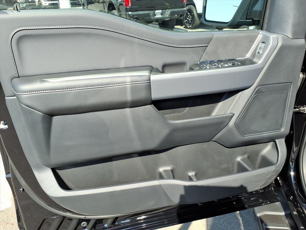 new 2025 Ford F-150 car, priced at $58,178