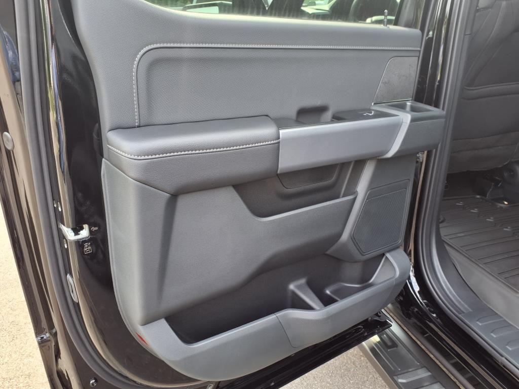 new 2025 Ford F-150 car, priced at $59,100