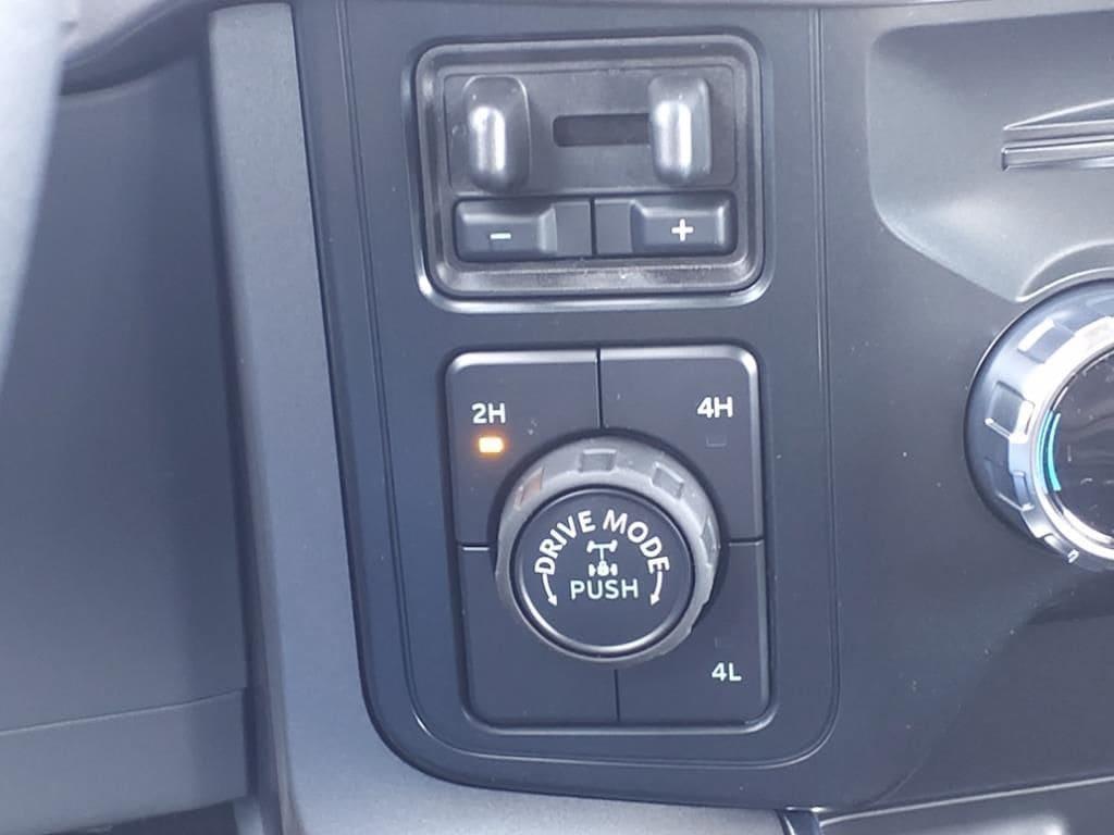 new 2024 Ford F-150 car, priced at $54,202