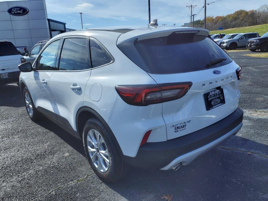 new 2025 Ford Escape car, priced at $26,640