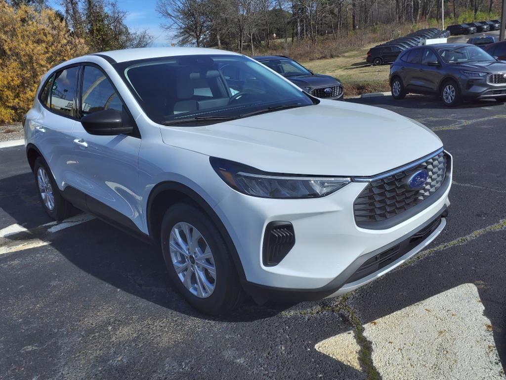 new 2025 Ford Escape car, priced at $26,640