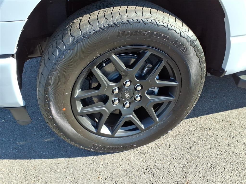 new 2025 Ford F-150 car, priced at $51,932