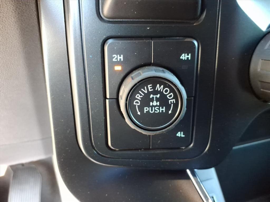 new 2025 Ford F-150 car, priced at $51,932