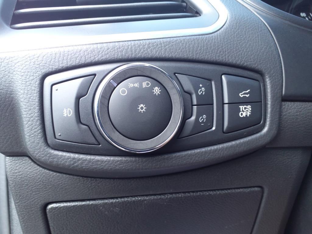 used 2023 Ford Edge car, priced at $25,669
