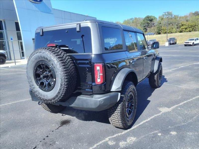 new 2024 Ford Bronco car, priced at $60,690