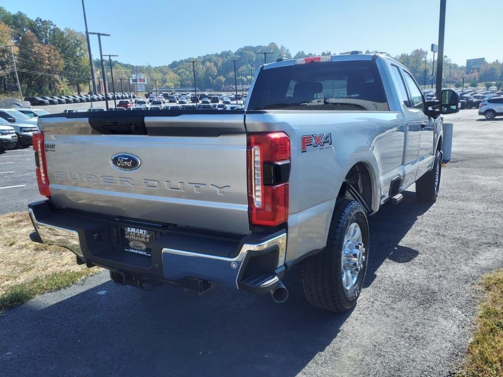 new 2024 Ford F-350 car, priced at $54,409