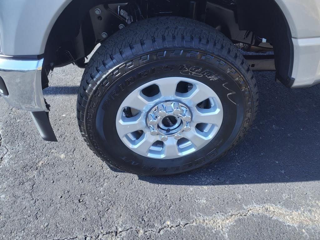 new 2024 Ford F-350 car, priced at $54,409