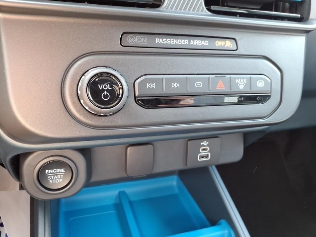 new 2025 Ford Maverick car, priced at $35,895