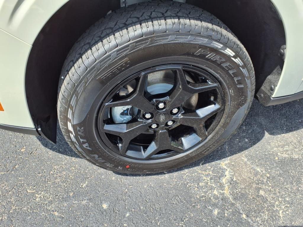 new 2025 Ford Maverick car, priced at $35,895