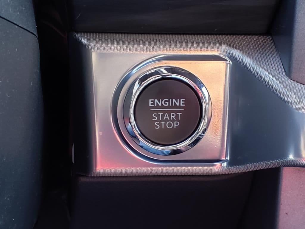 new 2025 Ford F-150 car, priced at $64,397