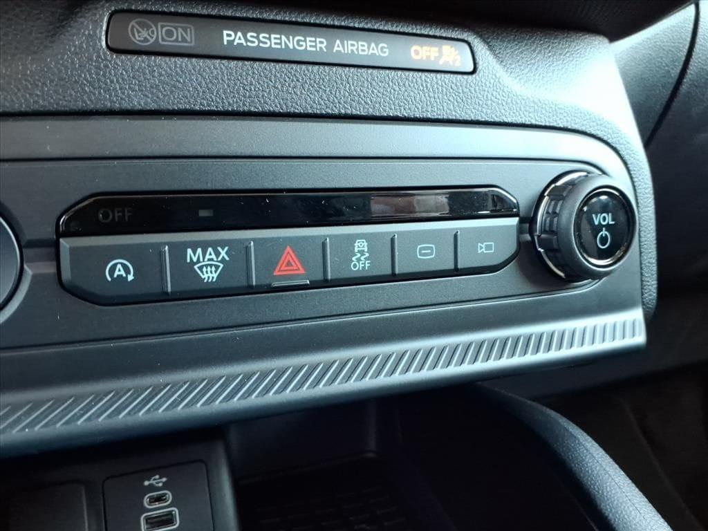 new 2025 Ford Bronco Sport car, priced at $35,685