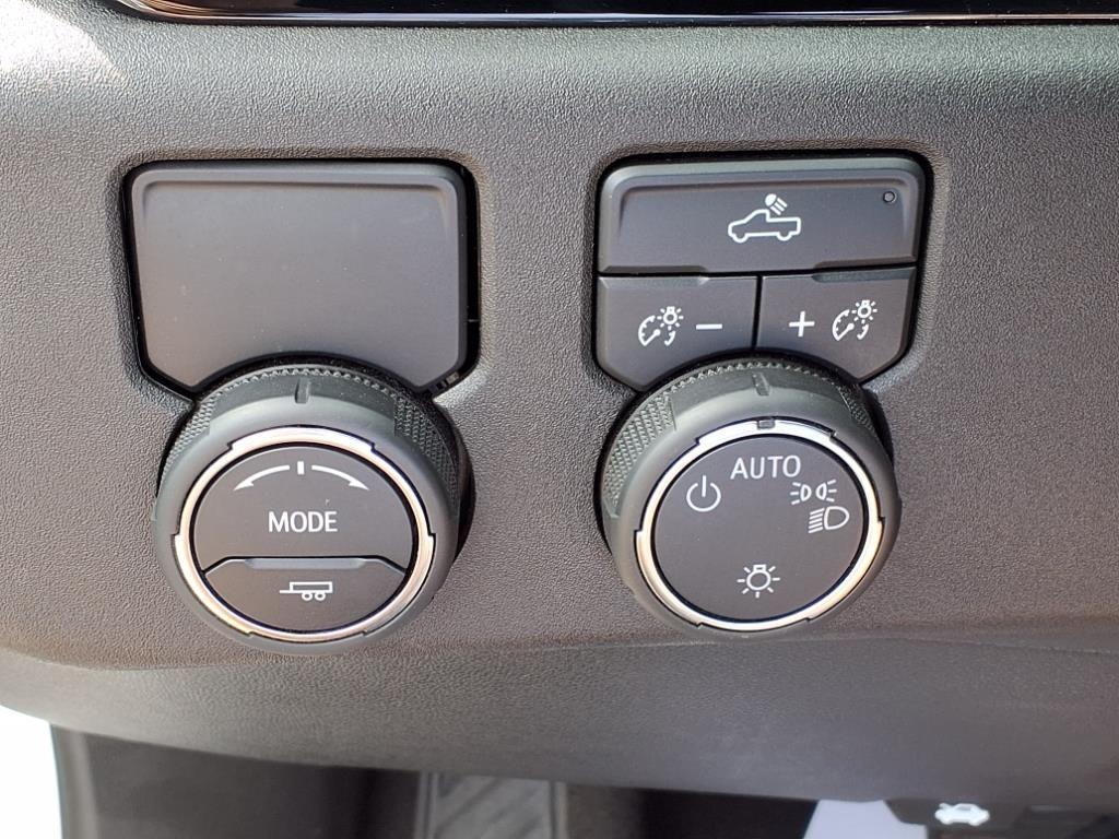 used 2024 Chevrolet Silverado 1500 car, priced at $38,510