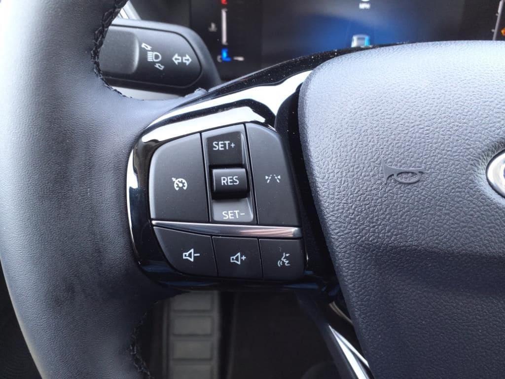 new 2025 Ford Escape car, priced at $30,319