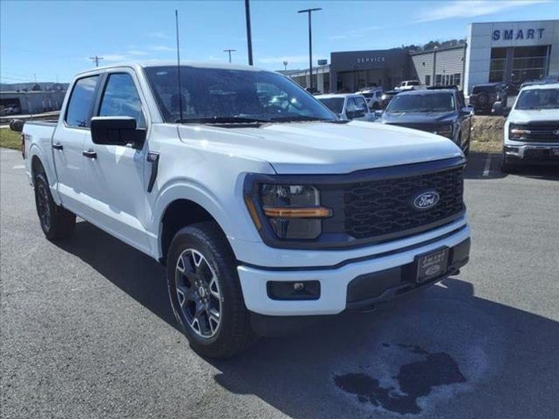 new 2025 Ford F-150 car, priced at $52,255