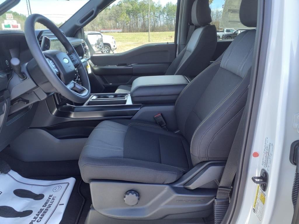 new 2025 Ford F-150 car, priced at $48,385