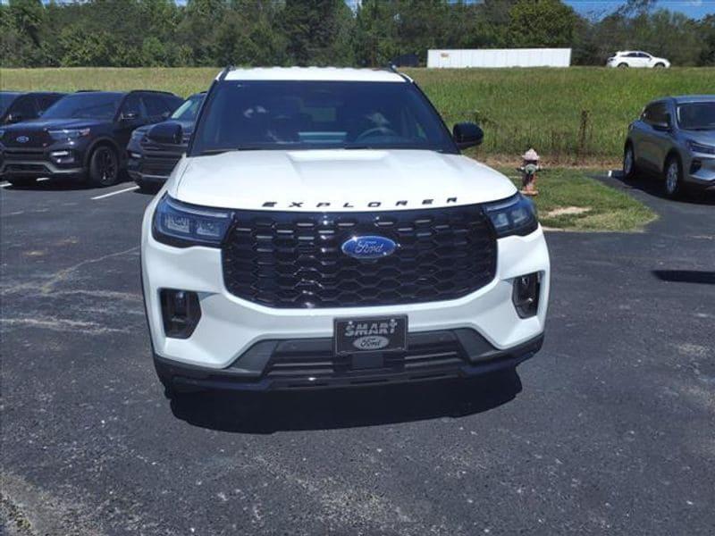 new 2025 Ford Explorer car, priced at $46,866