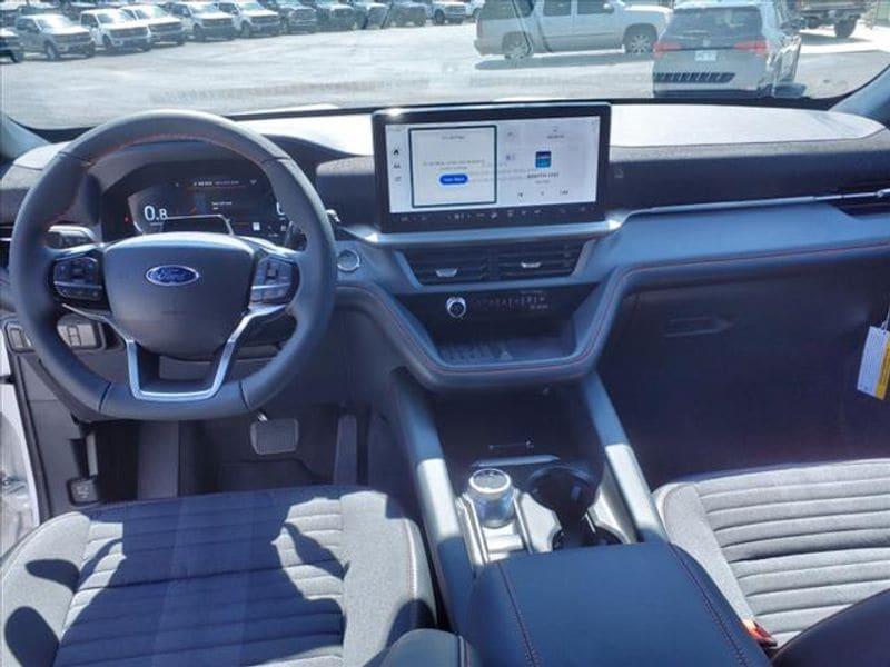 new 2025 Ford Explorer car, priced at $46,866