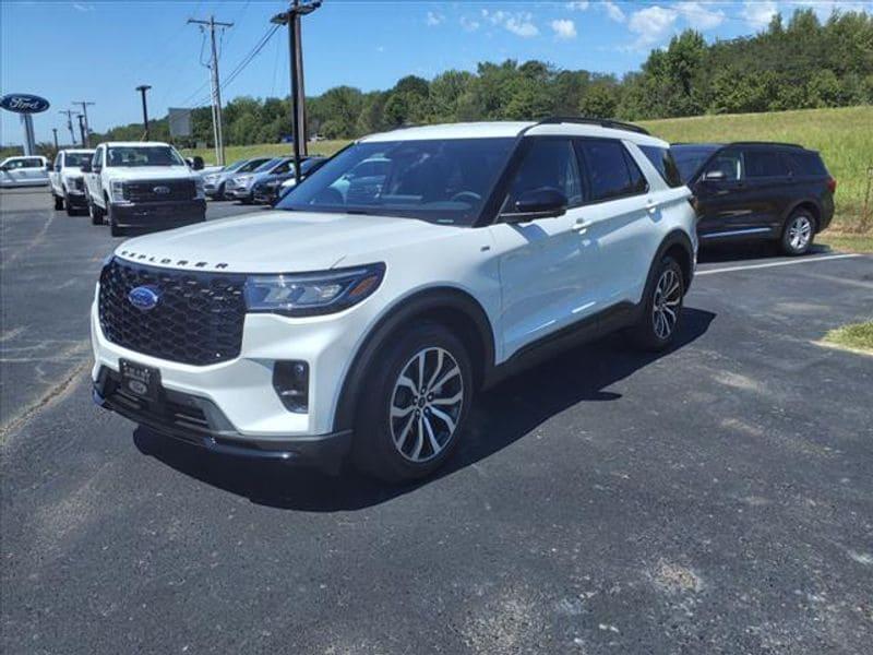 new 2025 Ford Explorer car, priced at $46,866