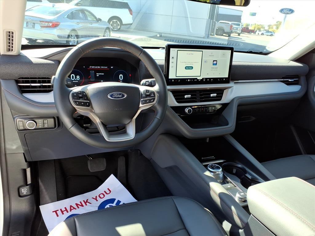 new 2025 Ford Explorer car, priced at $44,213