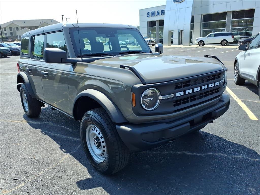 new 2025 Ford Bronco car, priced at $41,475