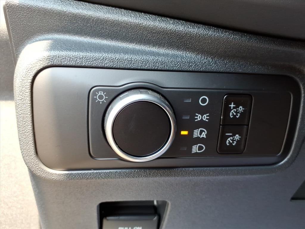 new 2025 Ford Bronco car, priced at $43,565