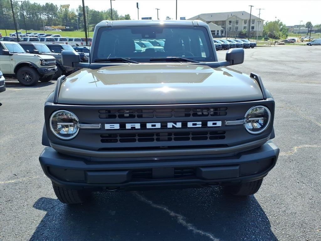 new 2025 Ford Bronco car, priced at $43,565