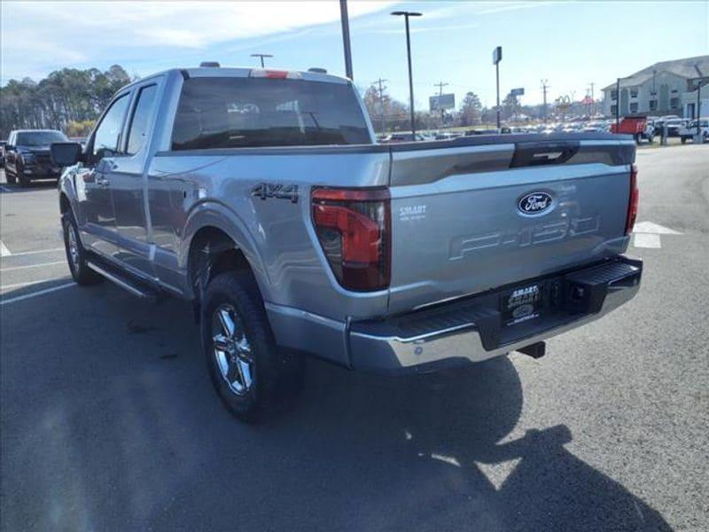 new 2024 Ford F-150 car, priced at $52,320