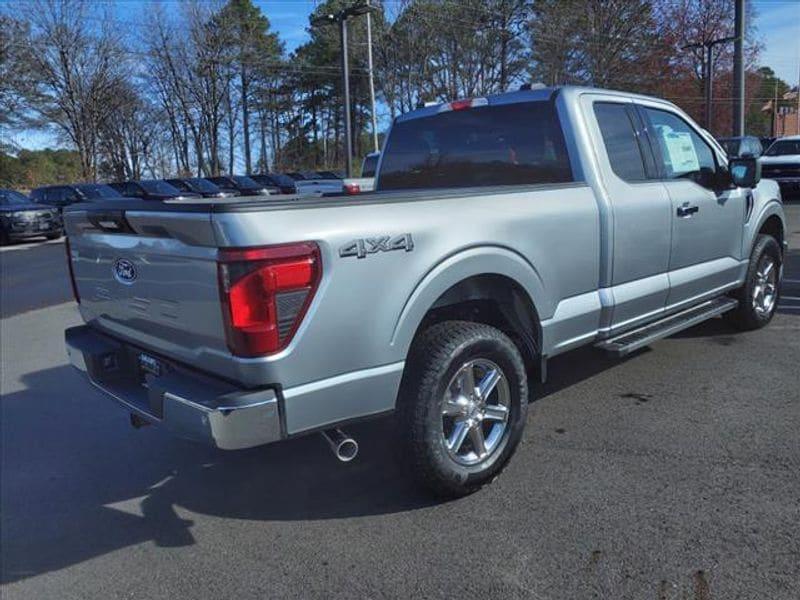 new 2024 Ford F-150 car, priced at $52,320