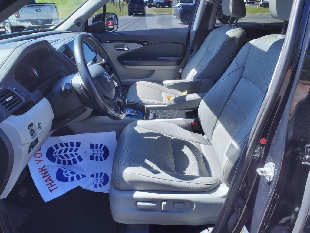 used 2019 Honda Pilot car, priced at $23,932