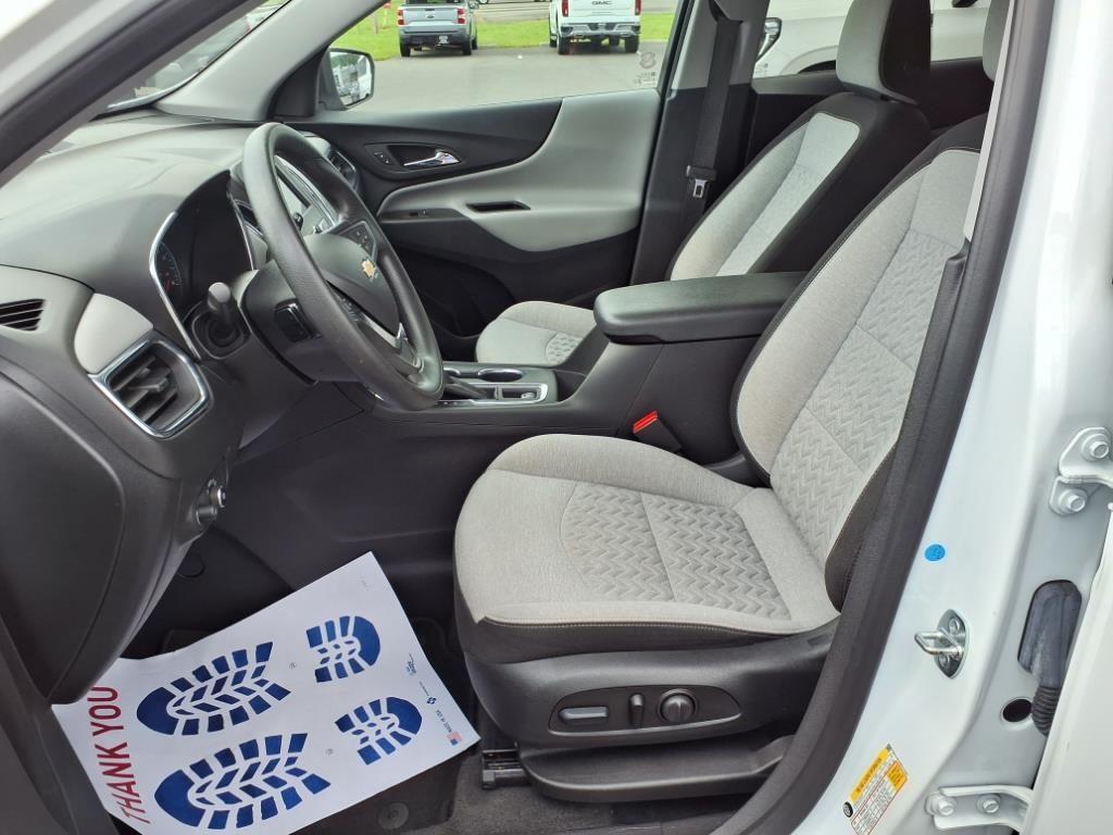 used 2023 Chevrolet Equinox car, priced at $21,500