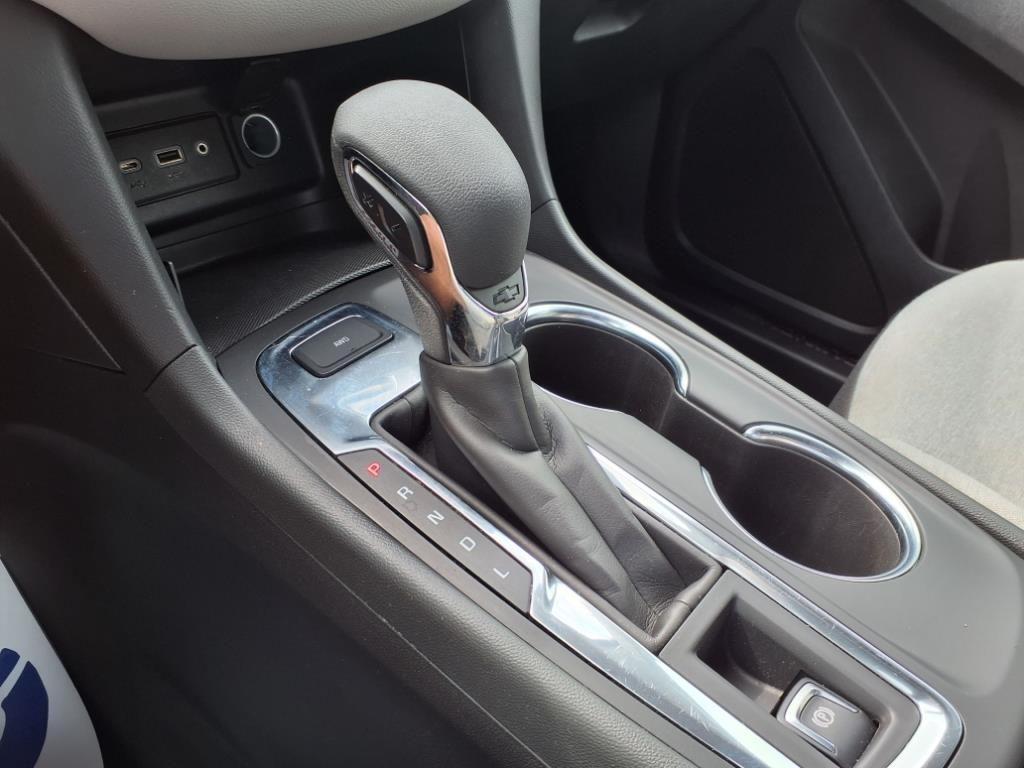 used 2023 Chevrolet Equinox car, priced at $21,459