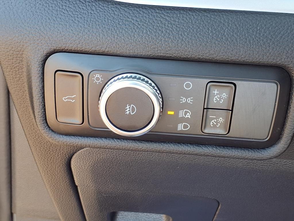 used 2023 Ford Explorer car, priced at $29,997