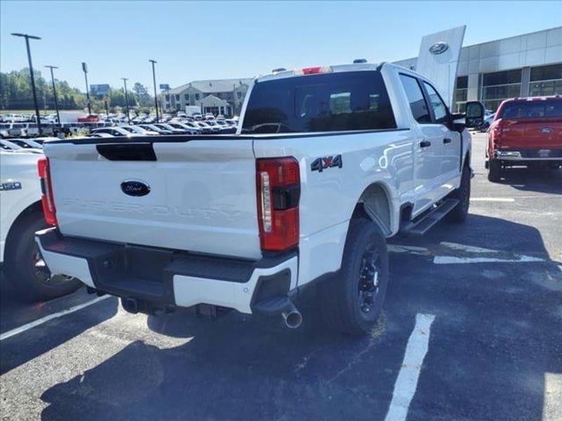 new 2024 Ford F-250 car, priced at $54,099