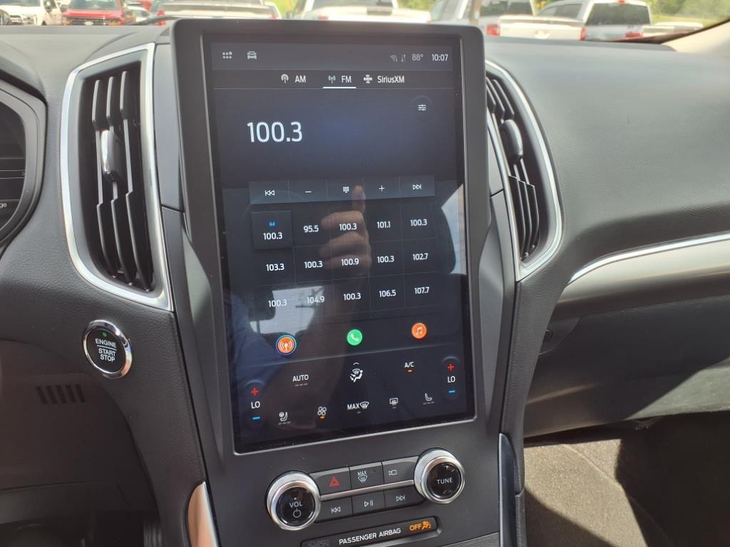 used 2024 Ford Edge car, priced at $29,264
