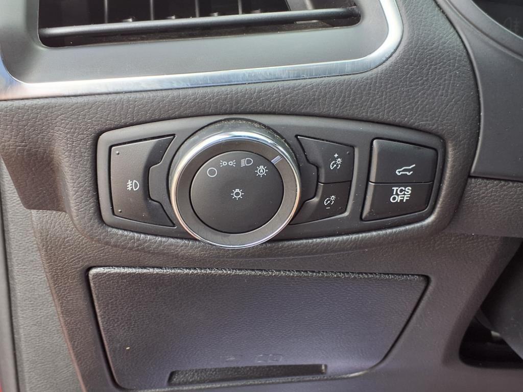 used 2024 Ford Edge car, priced at $29,264