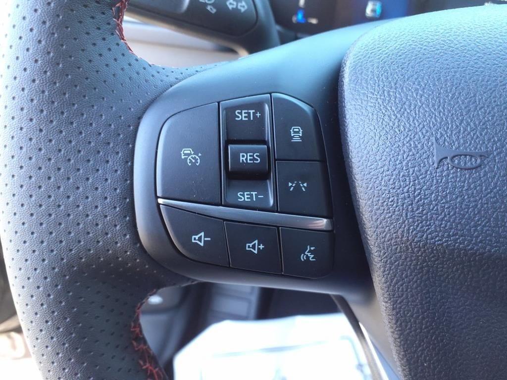 new 2025 Ford Escape car, priced at $31,389